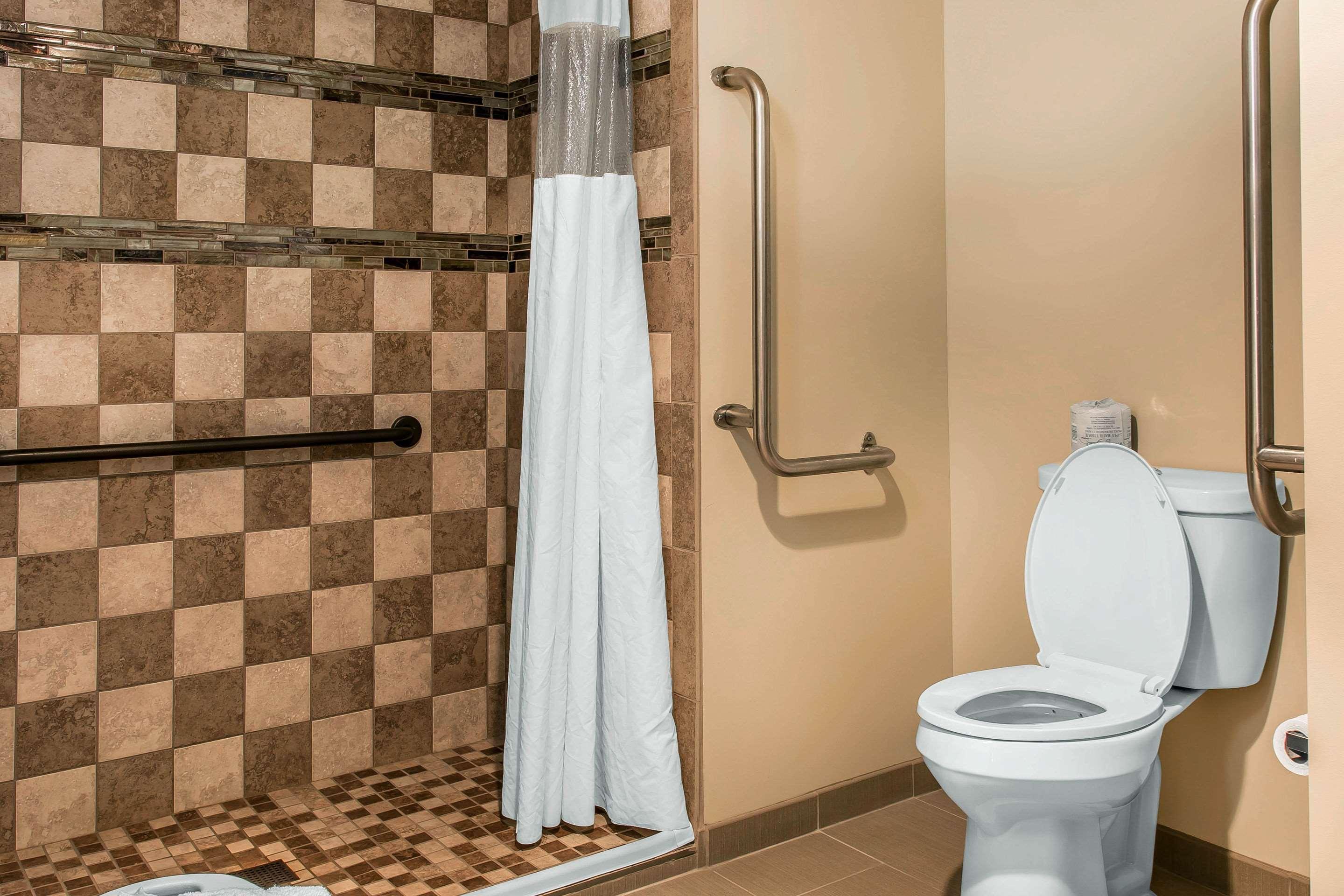 Quality Inn & Suites Houghton Kültér fotó