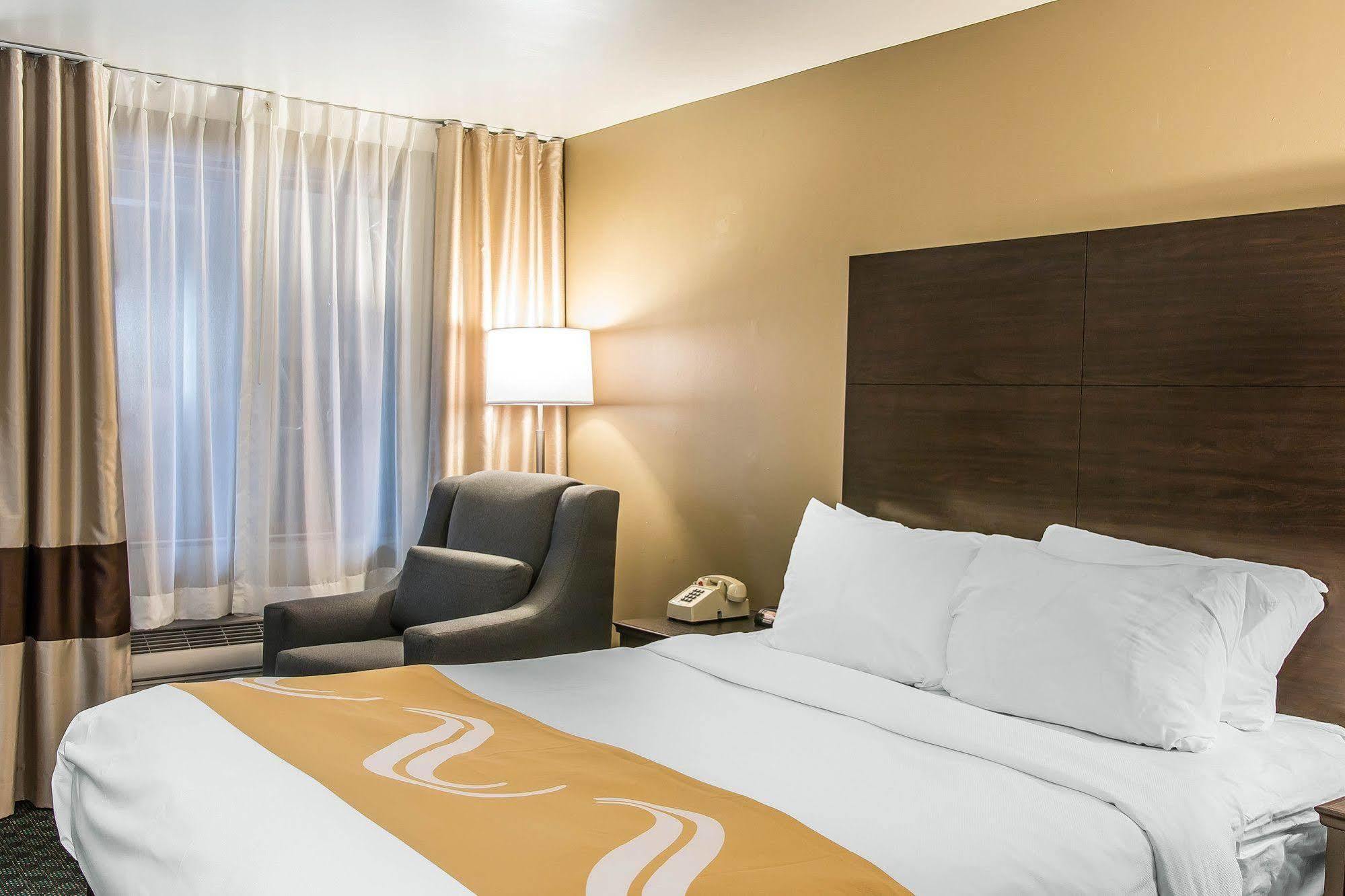 Quality Inn & Suites Houghton Kültér fotó