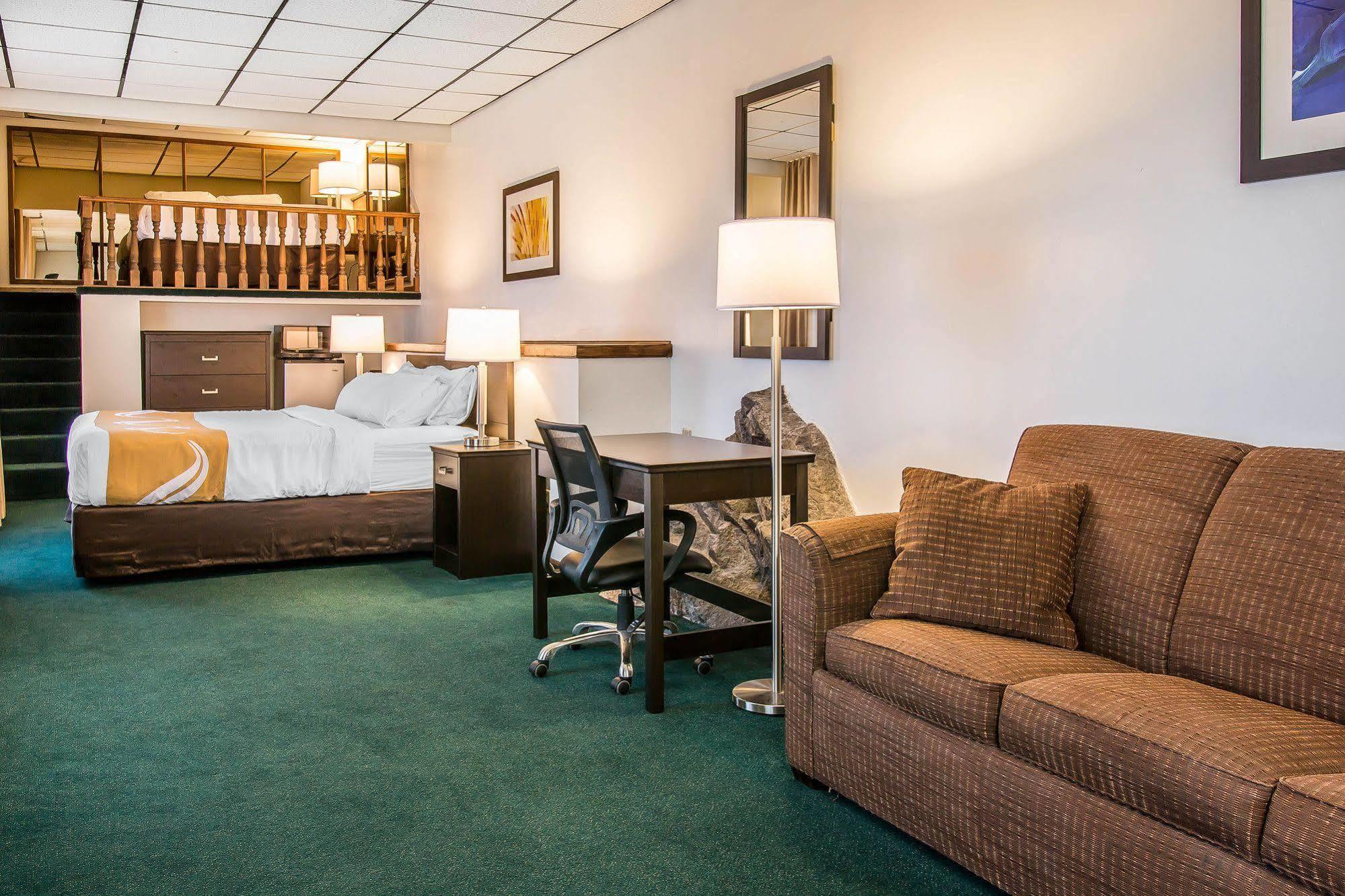 Quality Inn & Suites Houghton Kültér fotó